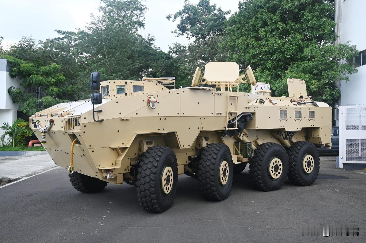 希腊国防部证实，希腊军方已要求印度提供WHAP8×8装甲车进行试验。去年，