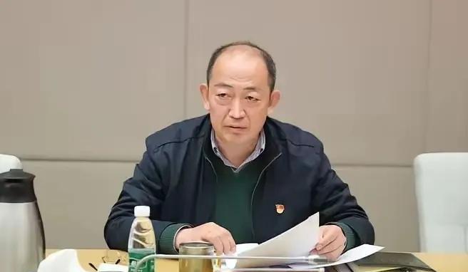 “维持现状”还是“彻底改革”？山东泰山队近期联赛和足协杯的糟糕战绩引发球迷和媒