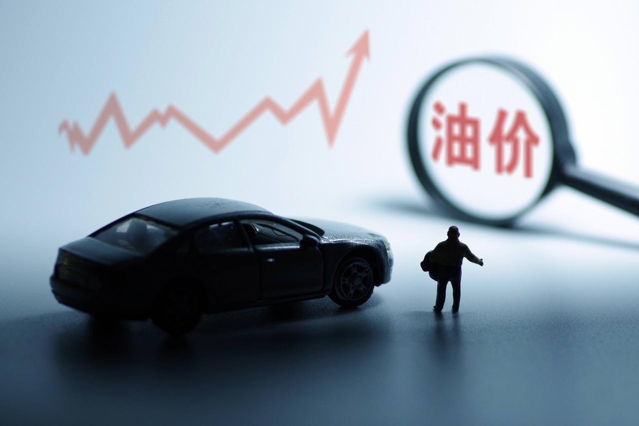 油价或将继续下跌！欧佩克+主要产油国宣布8月继续增产！本来中东局势的缓和，就