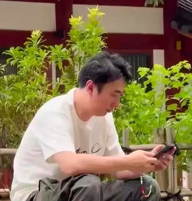 王思聪对黄一鸣的态度，现在看来是正确的！撕葱这次可真是把态度摆得明明白白