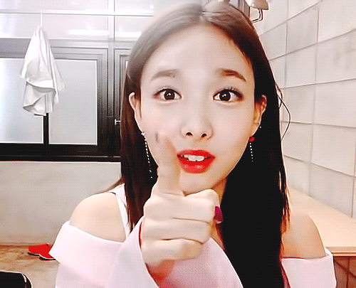 林娜琏林娜琏一些娜琏很火的Vlive动图(•̀ᴗ•́)و̑̑1-317030