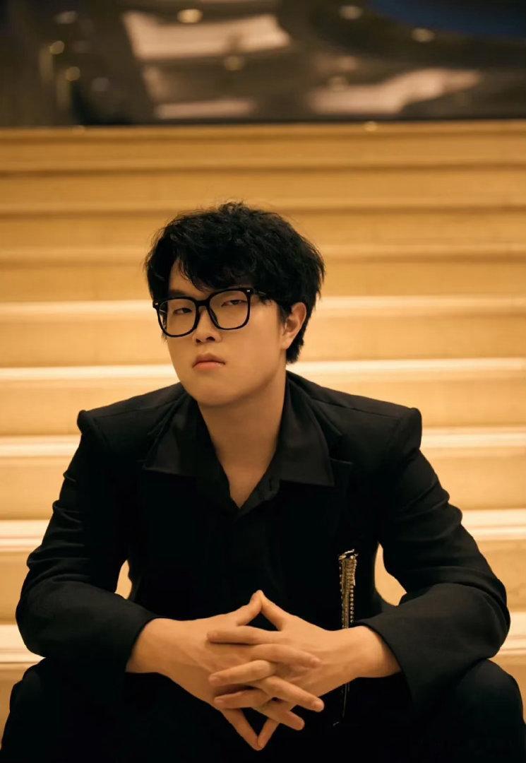 都说要换Bin，那么现在还有哪个国产上单比Bin哥厉害？不过我感觉至少要有个替补
