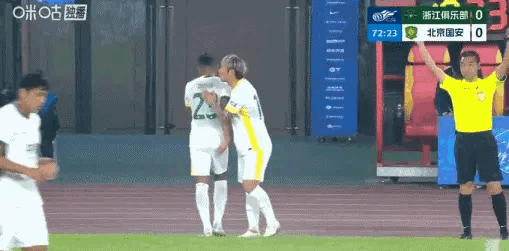 张稀哲上场，也就意味着国安无牌可打了！无论张稀哲有着多辉煌的过去，他已经是足球