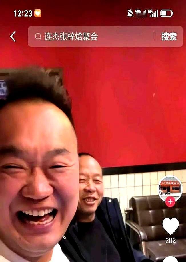 那些靠酒桌和剧本喂出来的千万流量，正在被一种叫作“粗粝”的真相成片收割。张连