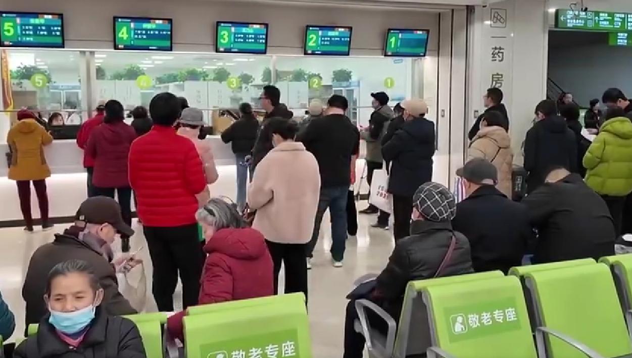 女子毕业120斤工作后胖到200斤肥胖不是胖着玩是慢性病28岁的南