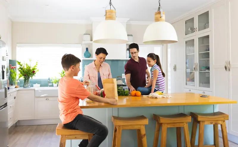 班主任亲述：那些长大后真正有出息的孩子，背后都有这3种家庭在学校教书十多年，我