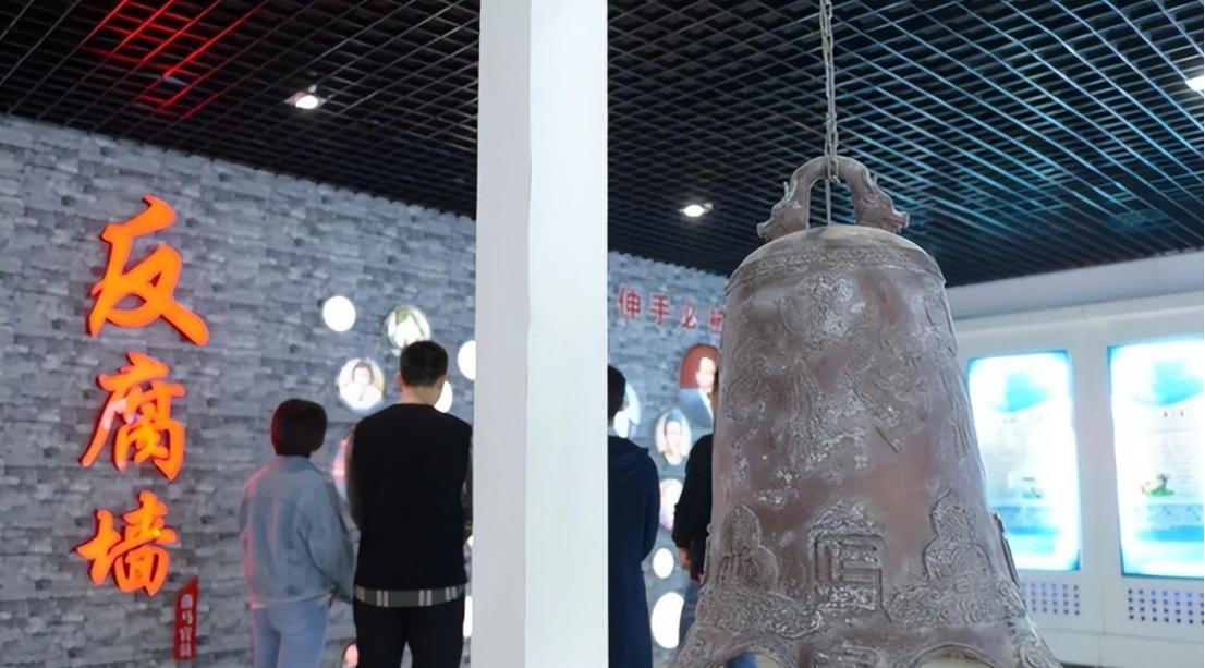 贪官为啥永远抓不完？人类又为何始终无法彻底消灭腐败？人类已经能把探测器送到火星，