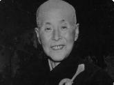 1995年，安徽85岁的尼姑仁义师太临终前告诉徒弟：“我死后不要烧，将我放入大瓮