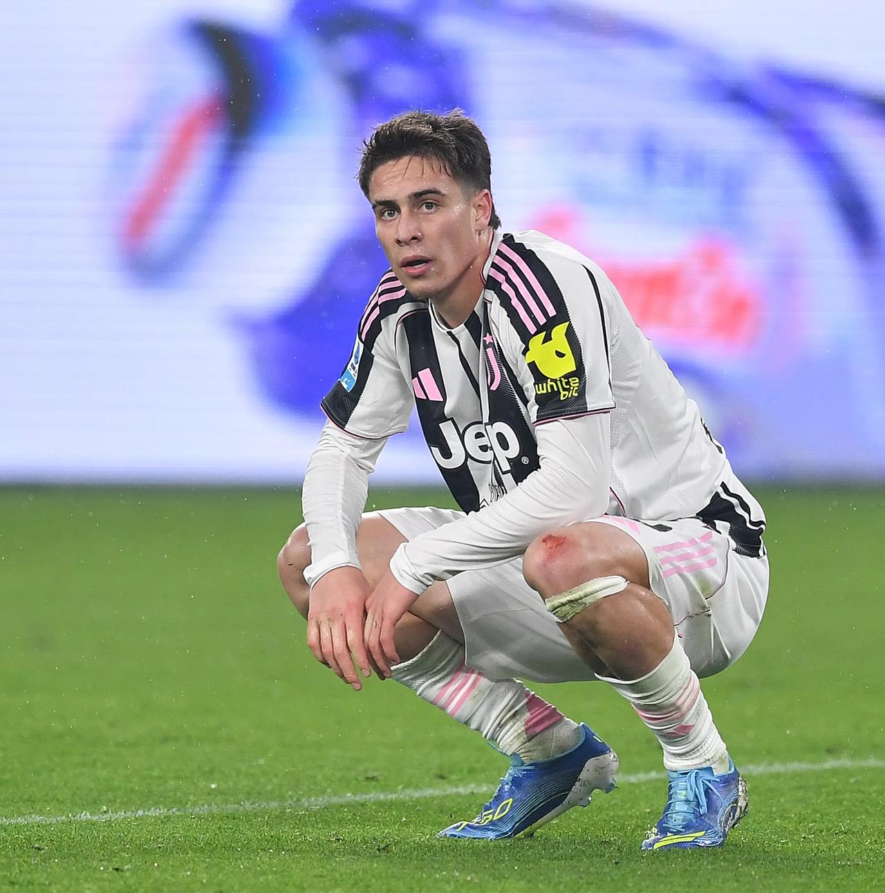 全体育锐评：“时间已经来到11月底，以尤文图斯目前的场均积分，预计最终会以61/