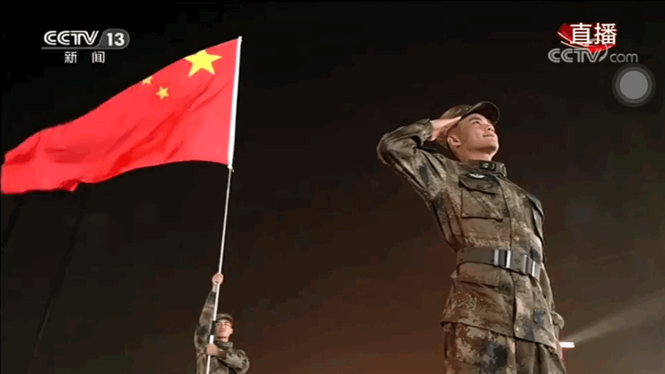 这个镜头拍的真好，很有意境，央视拍的就是专业。[赞]​​​