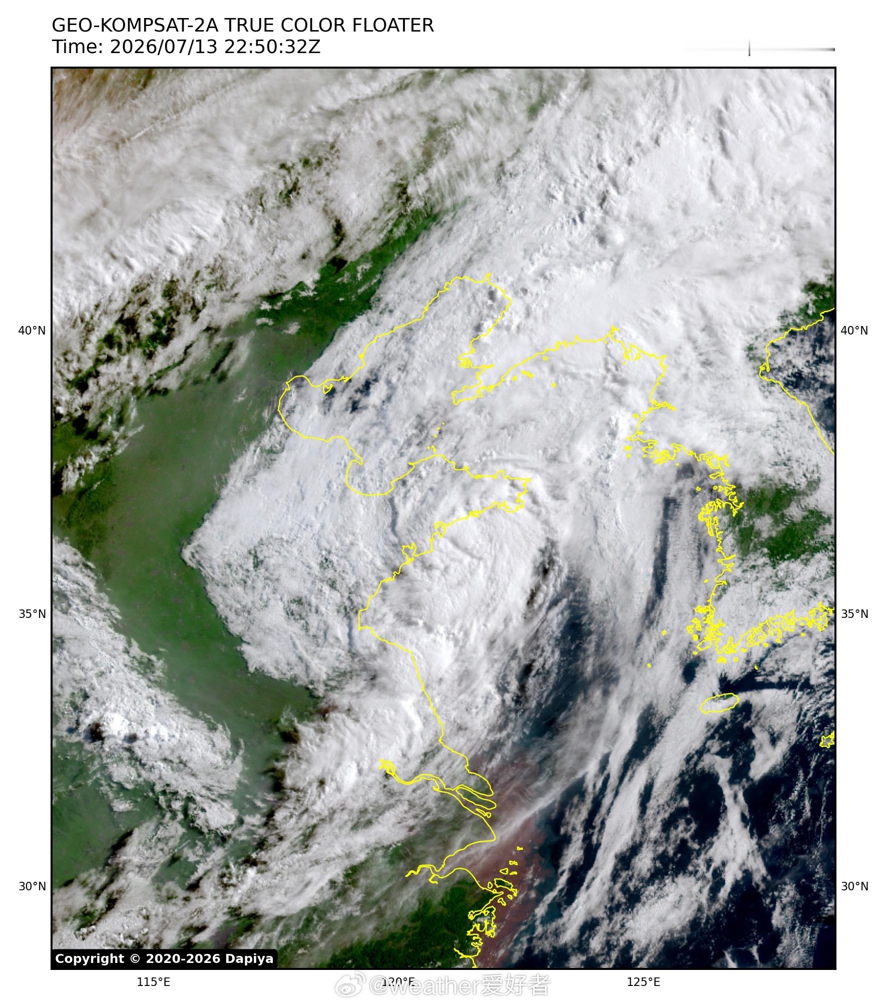 【台风巴威今晚将登陆朝鲜】今天早晨，台风巴威（热带风暴级）位于山东青岛境内，从