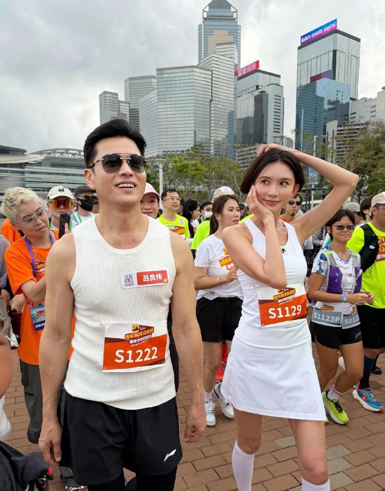 国内过得最自律的明星就是吕良伟了，没有第二个。最近，吕良伟在香港参加了搜狐举