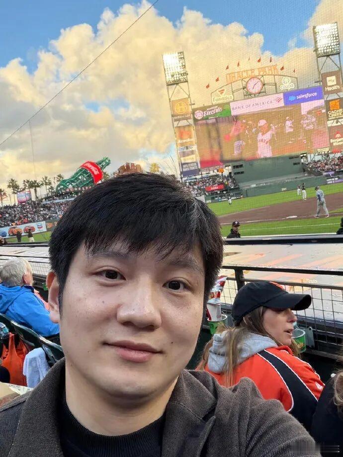 樊振东深夜的最新发言再一次让人对他刮目相看他说自己这次出来之后，发现了一个之