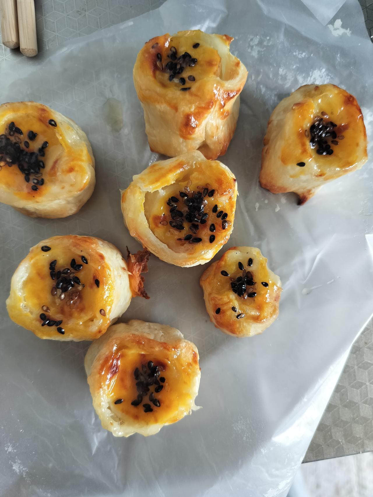 我就是在家专门等着做饭的，这两天周末哪也去不了，婆婆住院了，老公在那伺候着，说老