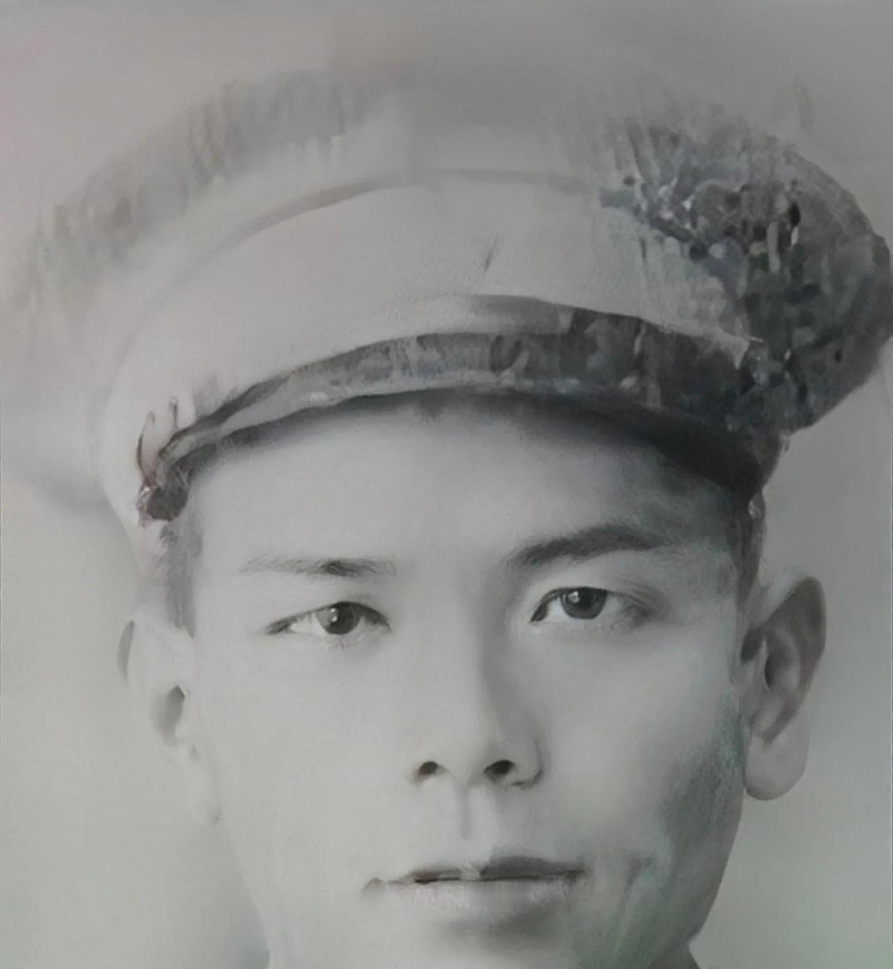 成都解放前夕，胡宗南给黄埔一期的“老大哥”曾扩情机票、15两黄金，让他尽快去台湾