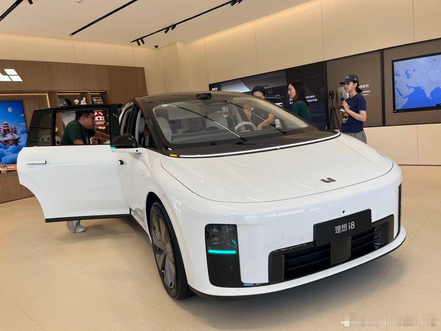 理想启动“门店合伙人计划”2月27日上午，理想汽车内部发布通知，宣布正式启动“门