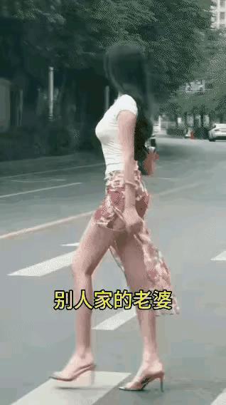 你非得要对比，受伤的只能是自己[笑着哭]
