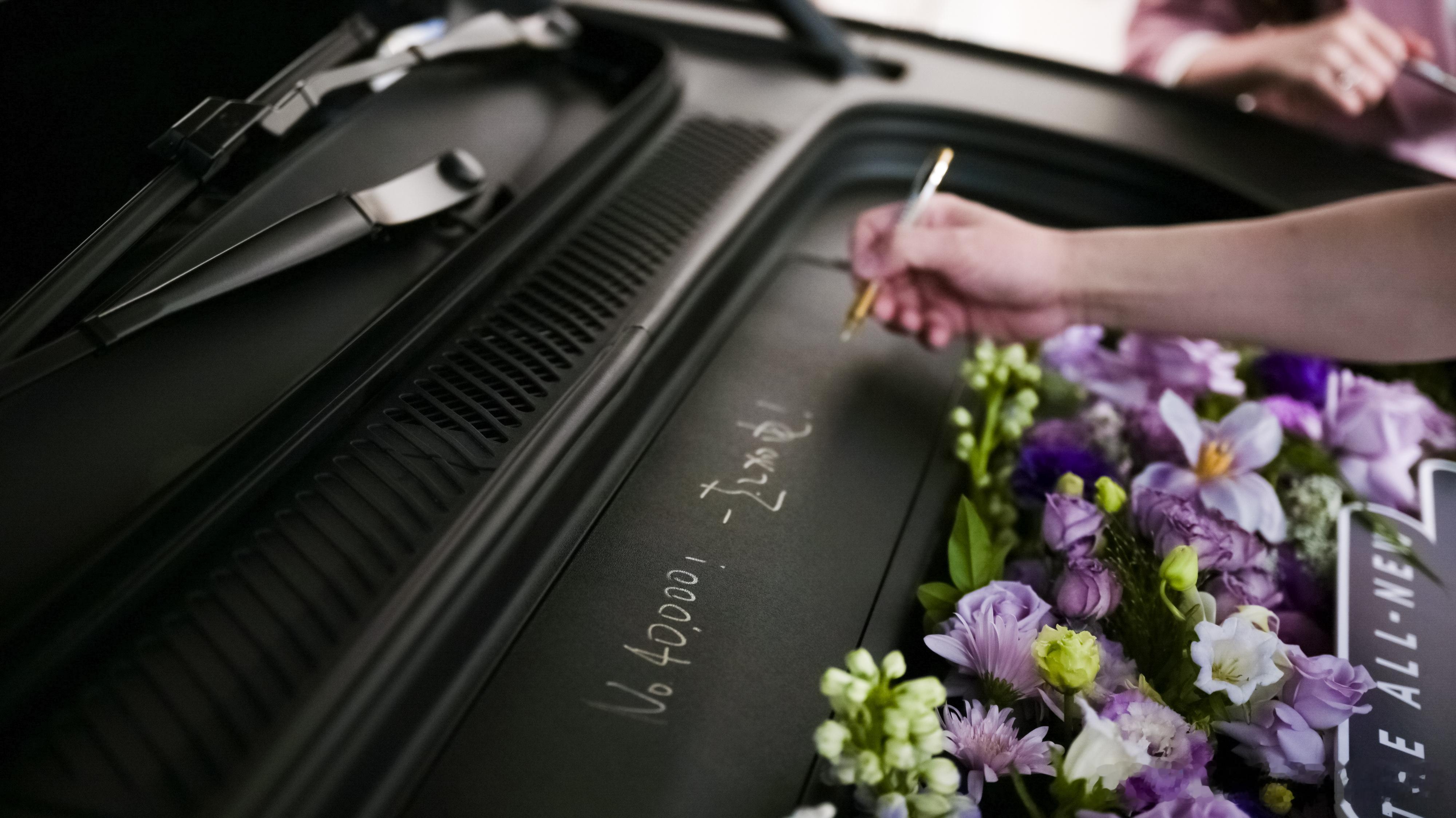 士别三日，果然当刮目相看。蔚来es8交付第100天，来到了第四万台。相当于，平