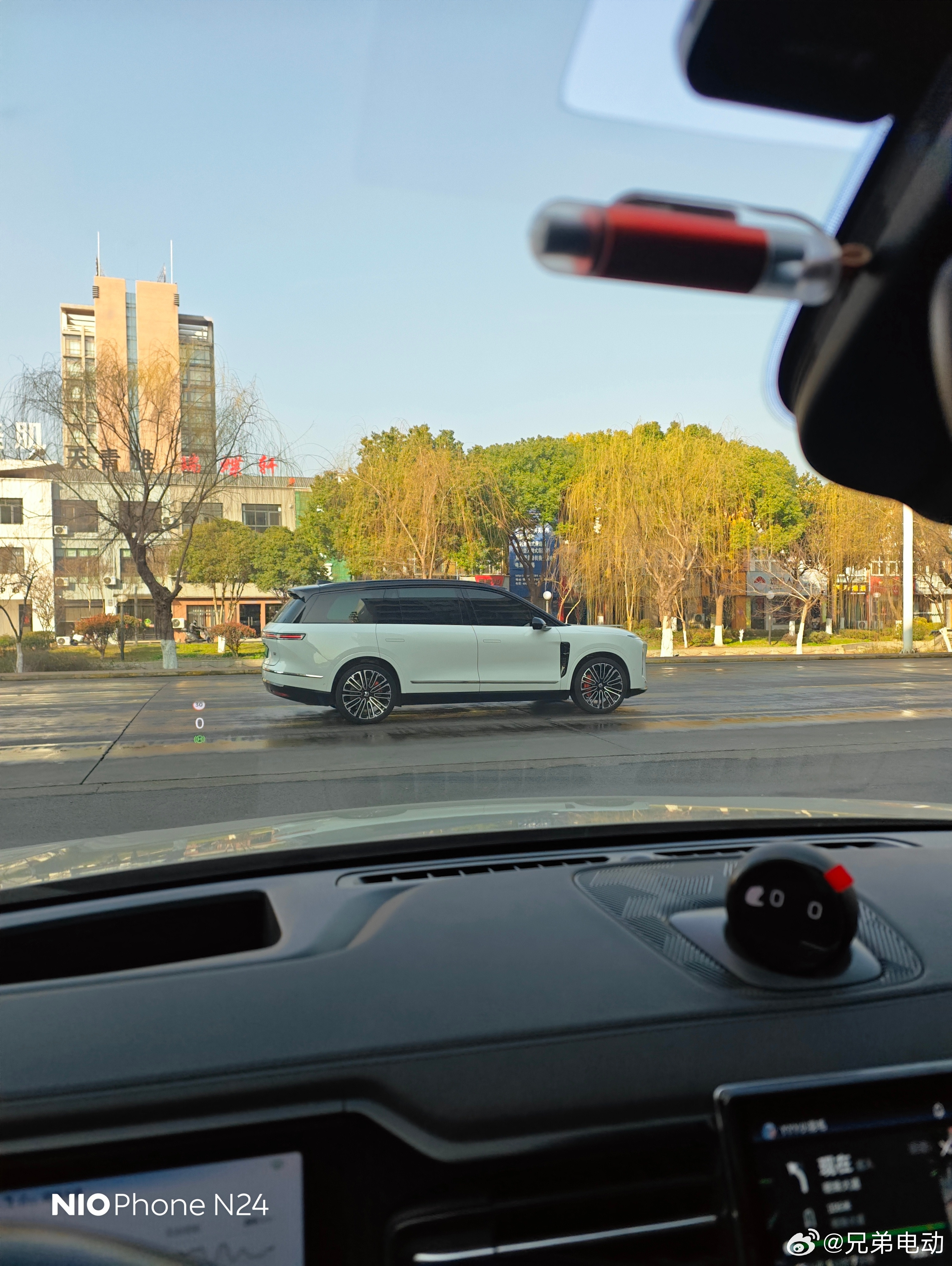 干掉乐道蔚来换电的窗口基本上已经没了。换电是否会完蛋？这事越往后越清晰其实最容易