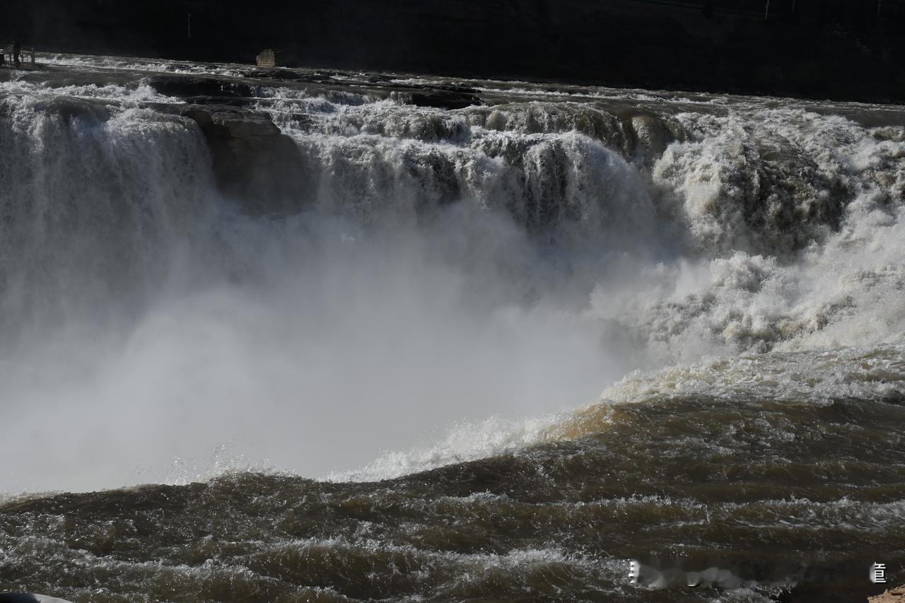 截至2026年2月，美国联邦债务总额已达38.7万亿美元，过去15年年均增速7.