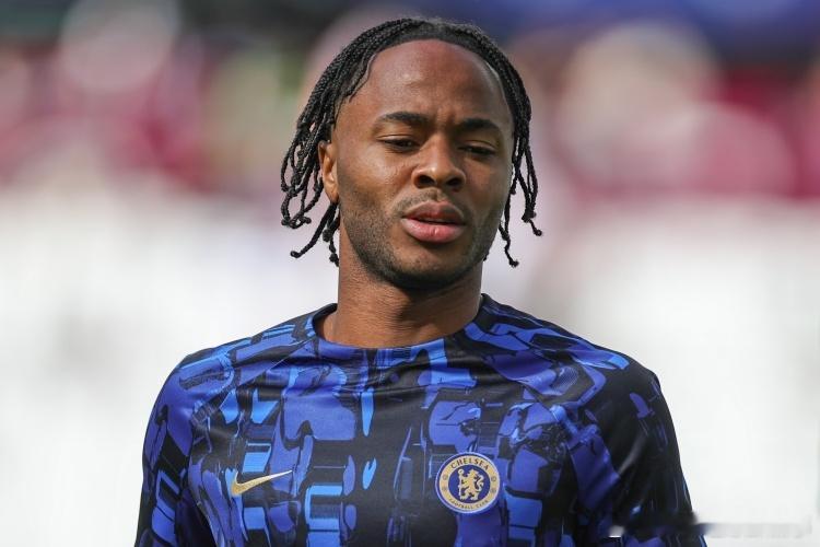 BBC：切尔西愿意与斯特林解约，但可能要赔付2200万镑的全额薪水。报道称，切尔