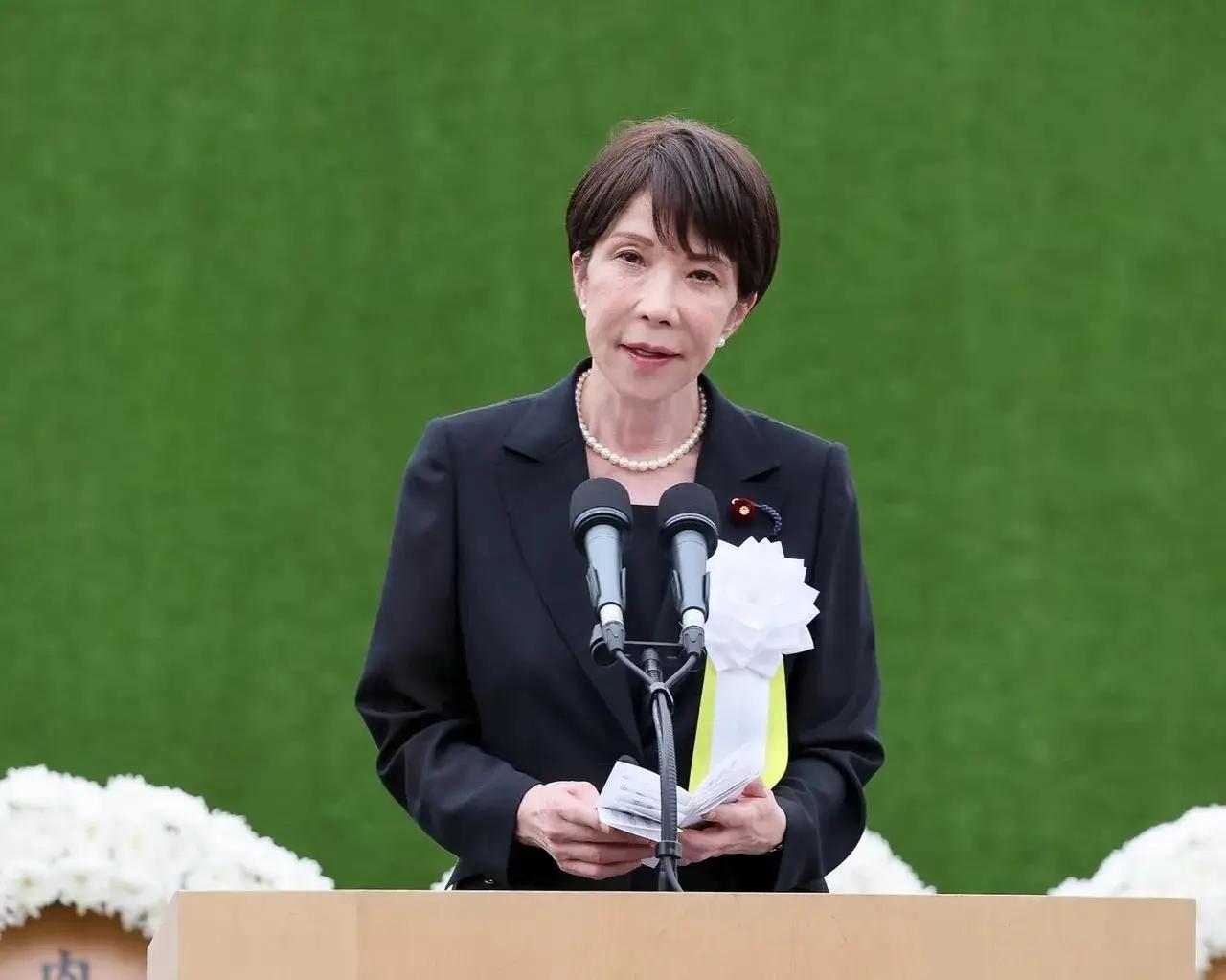 日本否认历史用力过猛，这下好了，当地民众开始质疑原子弹事件了。今年8月6日和