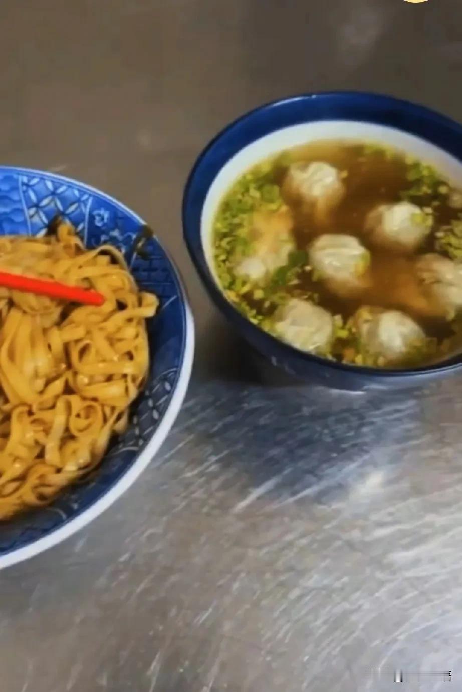 林昀儒还挺忙，一回去就参加活动。在拉斯维加斯打完比赛，林昀儒还和小莫一起出去玩