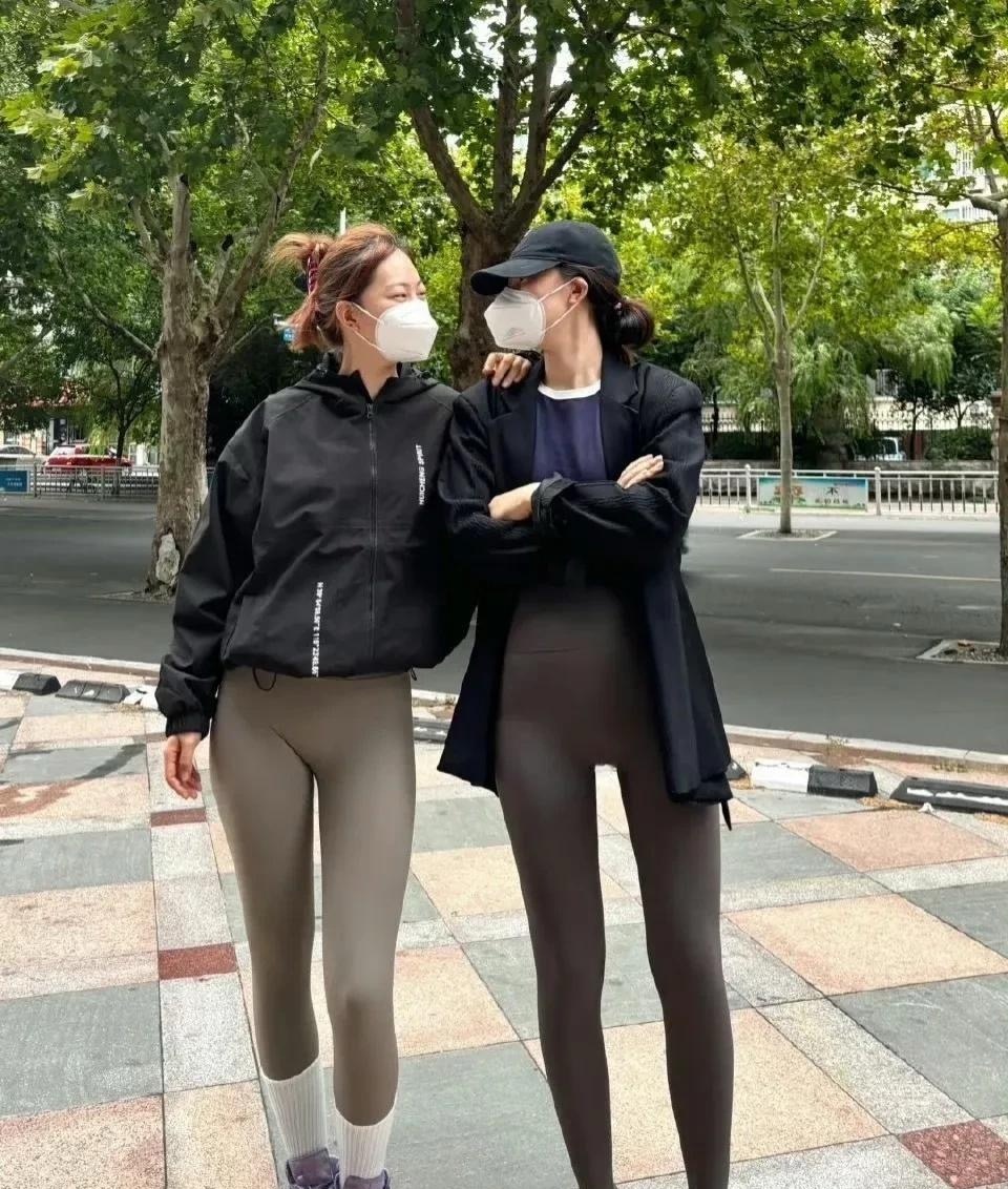 为啥女生们都这么爱穿鲨鱼裤呢？