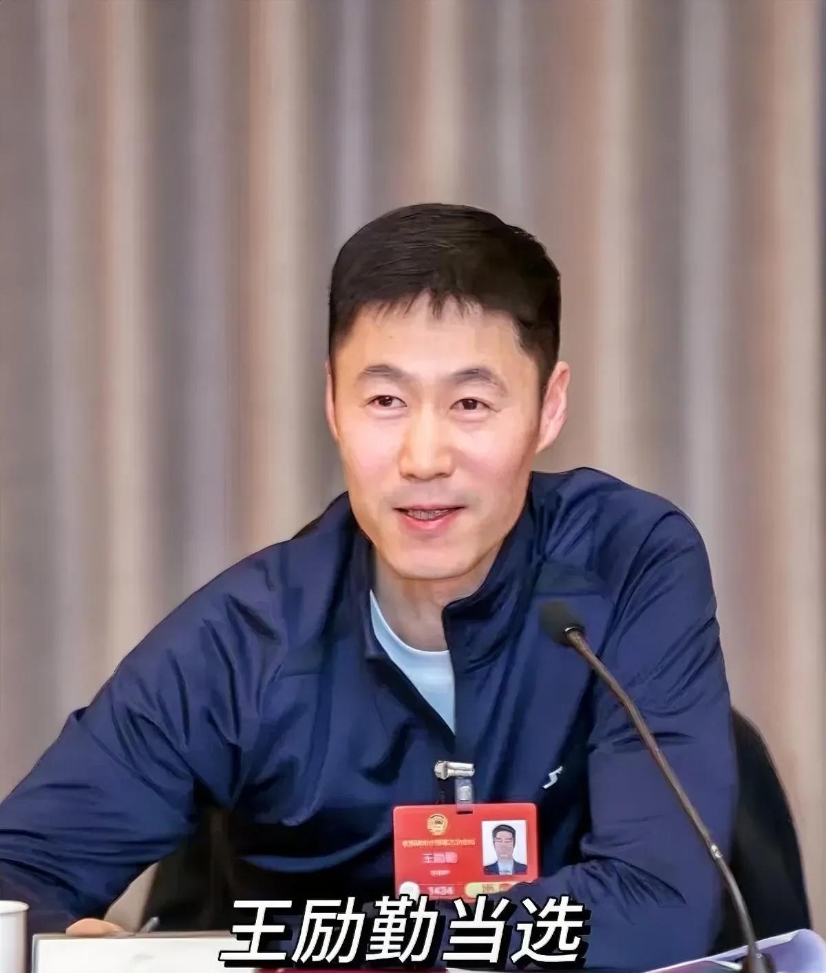 王励勤为什么能执掌国乒？我查了一下，真要没想到啊，他有一点普通人永远做不到的