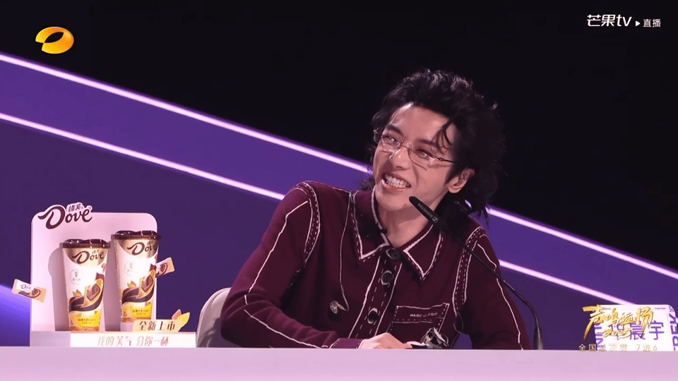 那英你们叫妈妈的先闭嘴声鸣远扬谁懂啊！那英在《声鸣远扬》里护崽也太戳心了！华