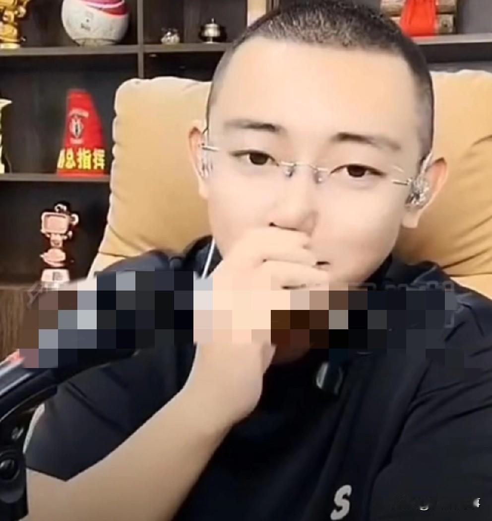 王小黑直言仙洋难找女友。王小黑谈论仙洋很着急找对象，但