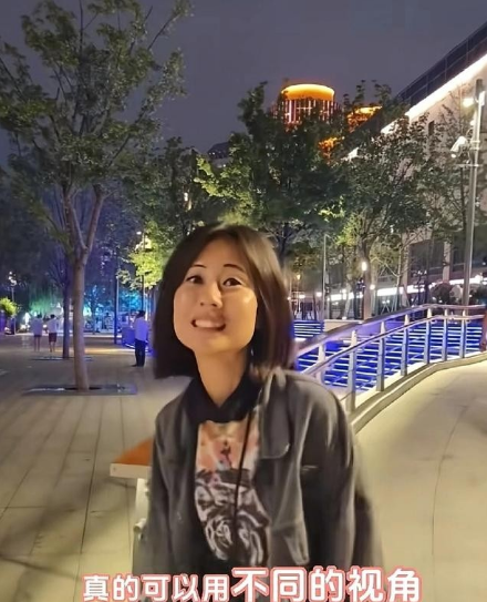 中天何橞瑢这次翻车，不是立场问题，是团队太拉胯。第一次来报导大陆大活动，准备不足