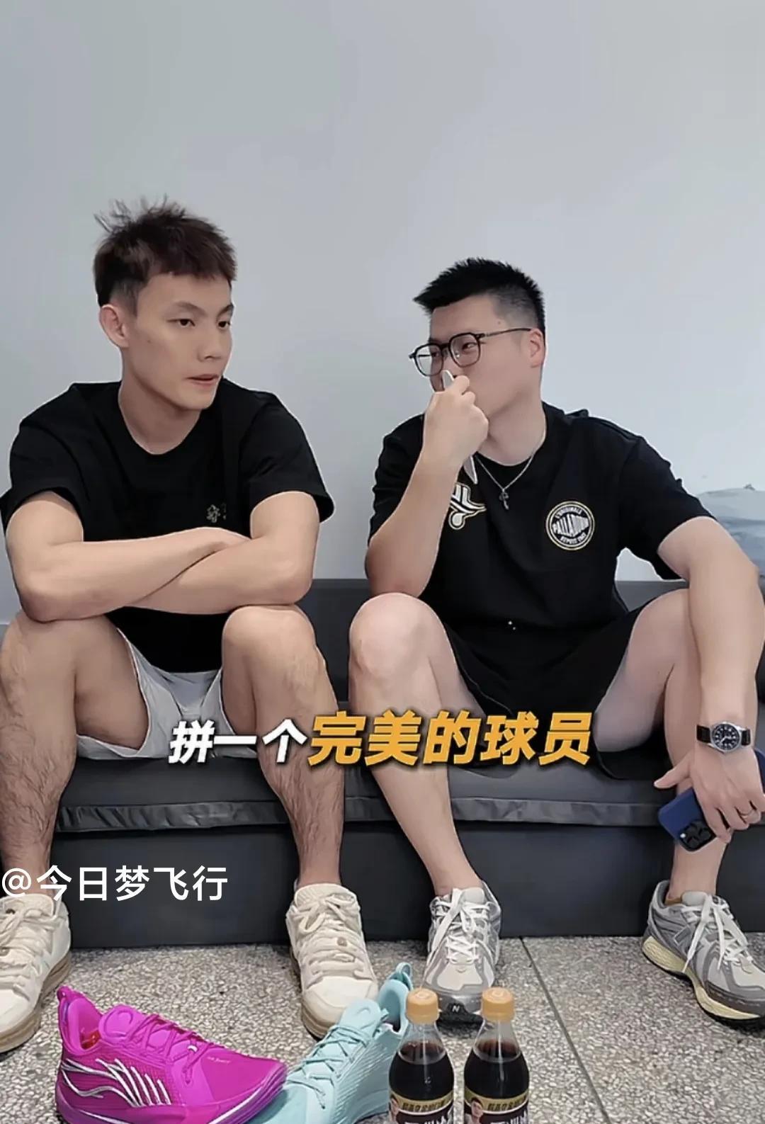 球圈赵探长与徐杰的快问快答！日前，广东队球员徐杰接受了知名媒体人“球圈赵探长