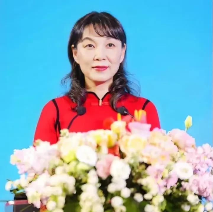杜建英这回是真着急了！不是争家产没争过，是被人举报了，3005万的执行金额被曝
