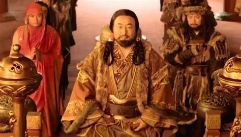 1635年的春天，漠北草原上那一幕，后来被写进了清史。林丹汗的遗孀苏泰，