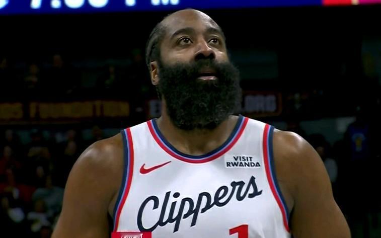 快船无奈输掘金！3点残酷的事实：第一：裁判尺度太逆天！简直和去年季后赛的尺度