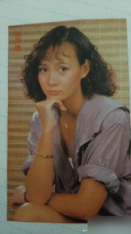 吴君如憋了25年，终于把当年那口恶气吐出来了。就一句，阿珂本来该是我的，结果给了商天娥。她说监制偏心