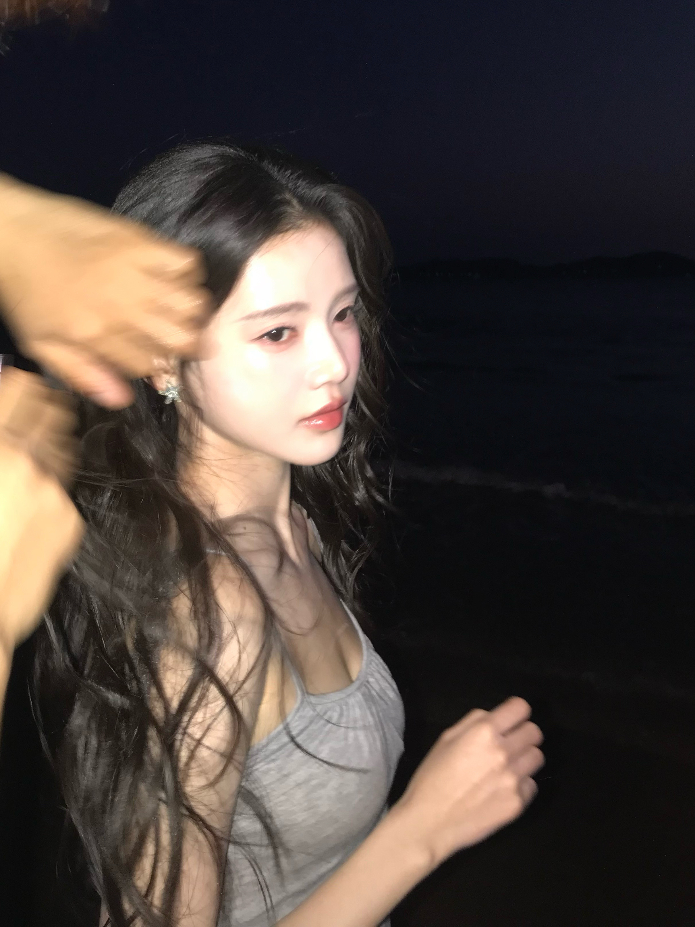 向全世界安利孙珍妮孙珍妮最新营业live图美得好权威随随便便就能出神图