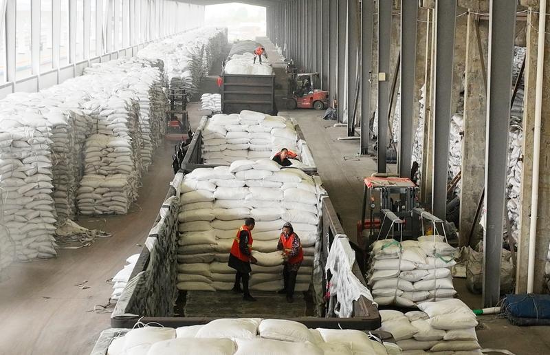 前几天印度要求咱们不要对化肥出口限制，现在菲律宾也说咱们国家不会限制化肥出口，说