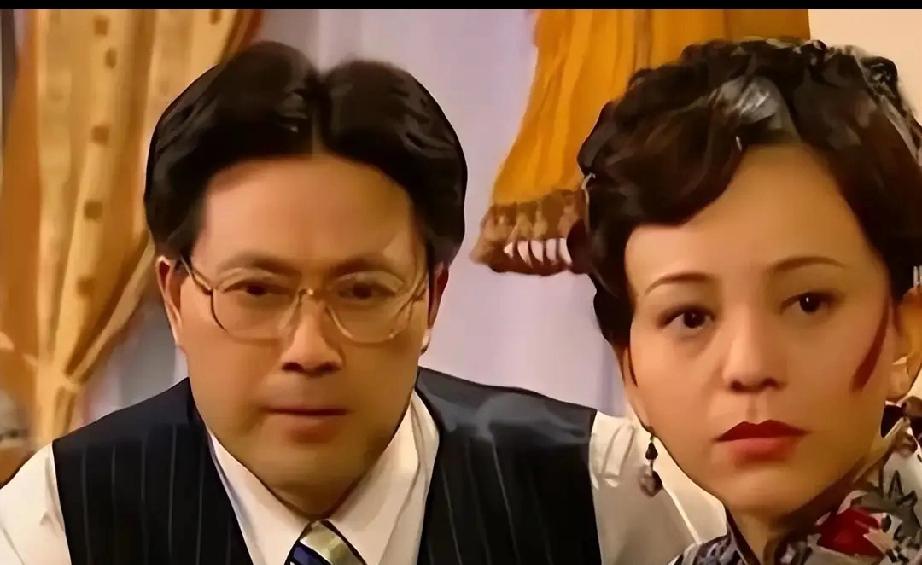 锅炉工逆袭成80年代男神，娶初恋相守42年，女儿比他还红他曾是锅炉