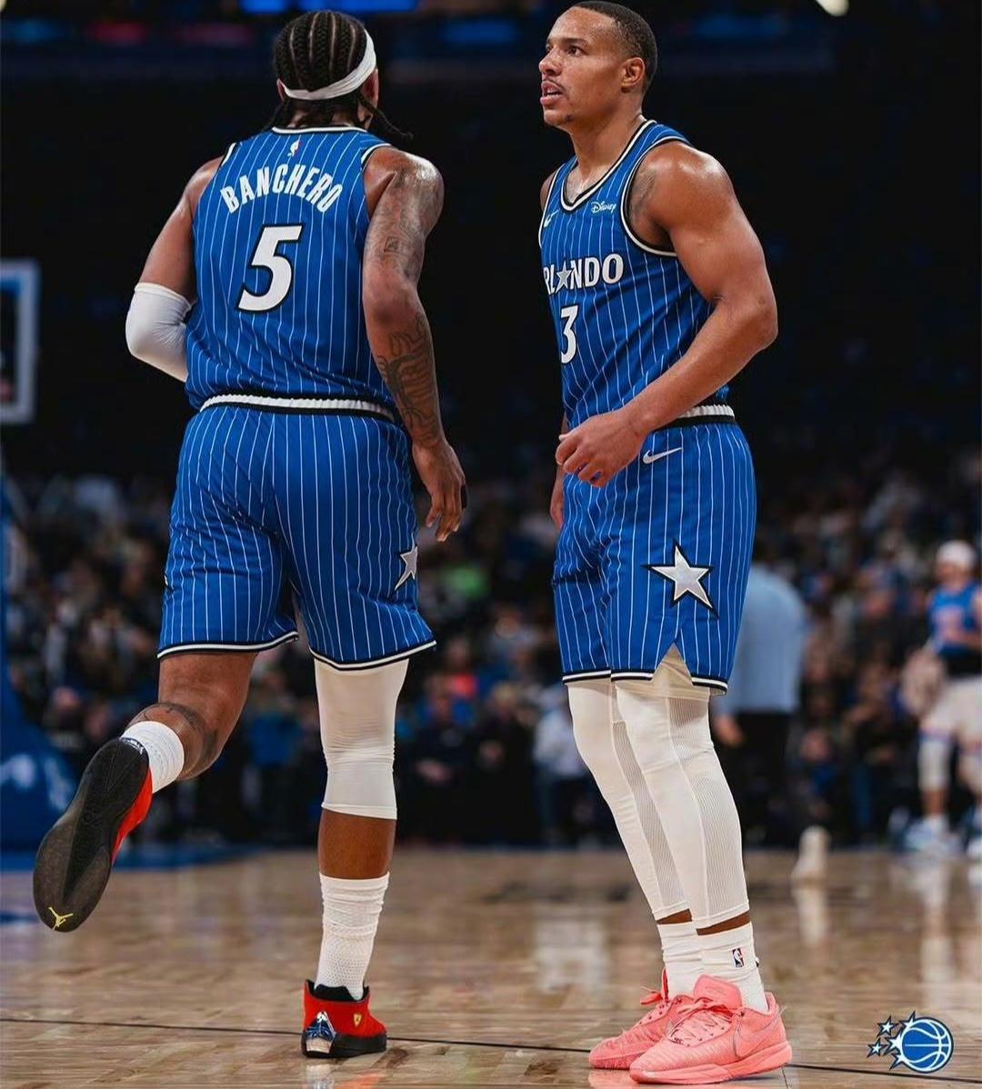 双核再爆发掀翻活塞，魔术用三连胜为季后赛预热魔术本赛季的表现可谓是过山车一般，