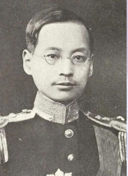 1935年3月，叶恭绰约蔡元培来寓所晚餐，出示所藏古尺、宣德炉等珍品鉴赏。当蔡