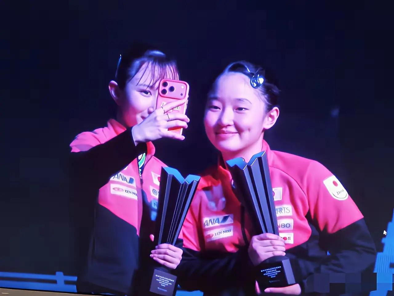 张本美和和早田希娜相比，她还是稚嫩了，她单纯努力没早田希娜有智慧，早田希娜从内心