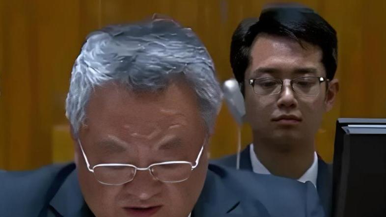 终于看懂！中国为何不趁俄乌冲突收台？格局完全不一样很多人替中国着急：欧美被