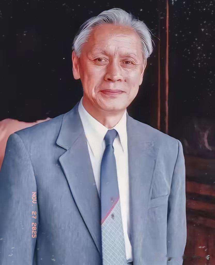 你小时候追着要的那颗甜糖丸，竟是一位爸爸用亲儿子“赌”来的！1959年，他趁