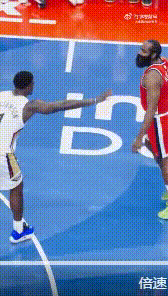 哈登、东契奇这提前变向一模一样？登哥是招牌连续胯下先迷惑，然后突然变向；东契奇