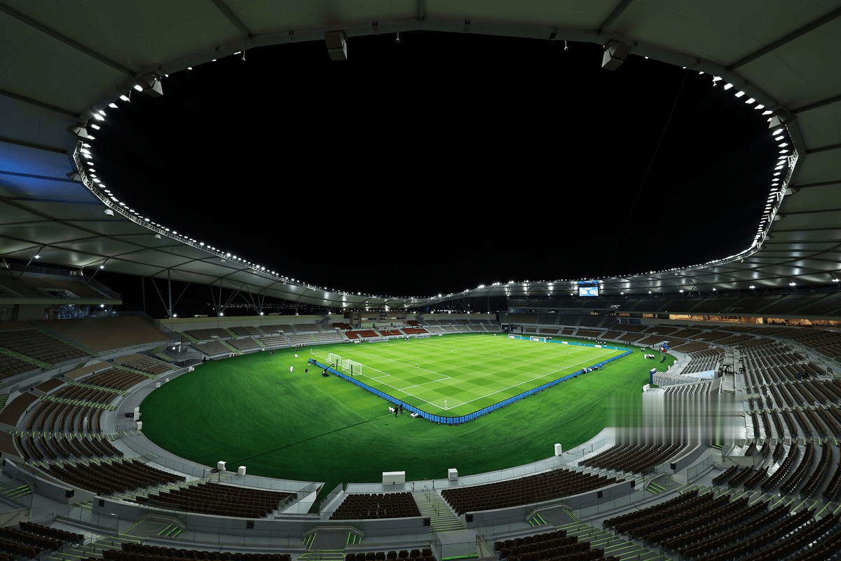 马德兴: 和中国U22热身前, 伊朗和吉尔吉斯还没拿到比赛用球