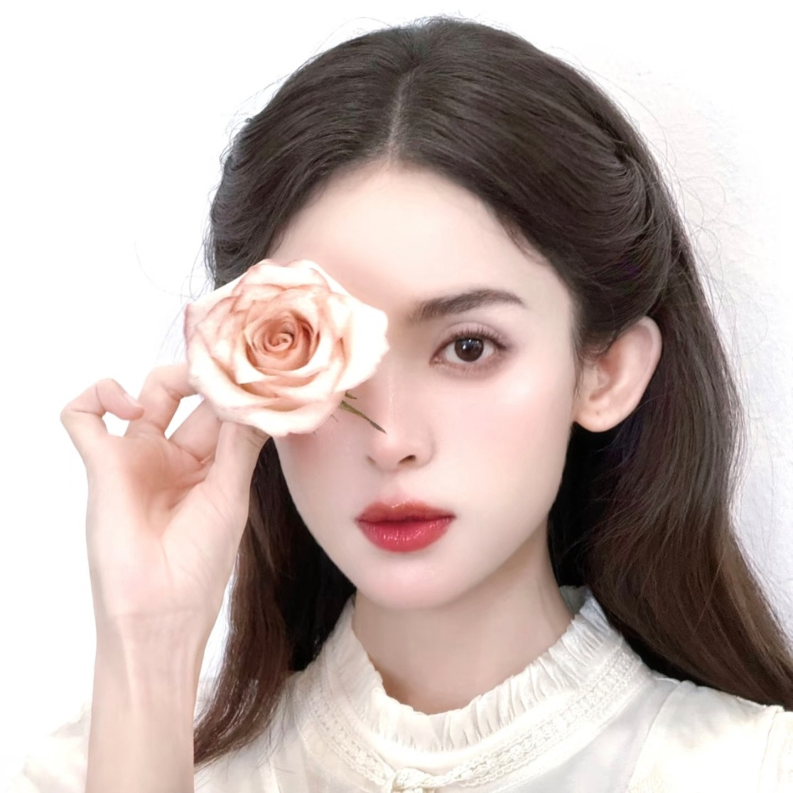 明明就他比较温柔𝗦𝗛𝗔𝗥𝗘丨𝗪𝗲𝗖𝗵𝗮𝘁头像精选别搬我文案丨女生头像分享丨女明