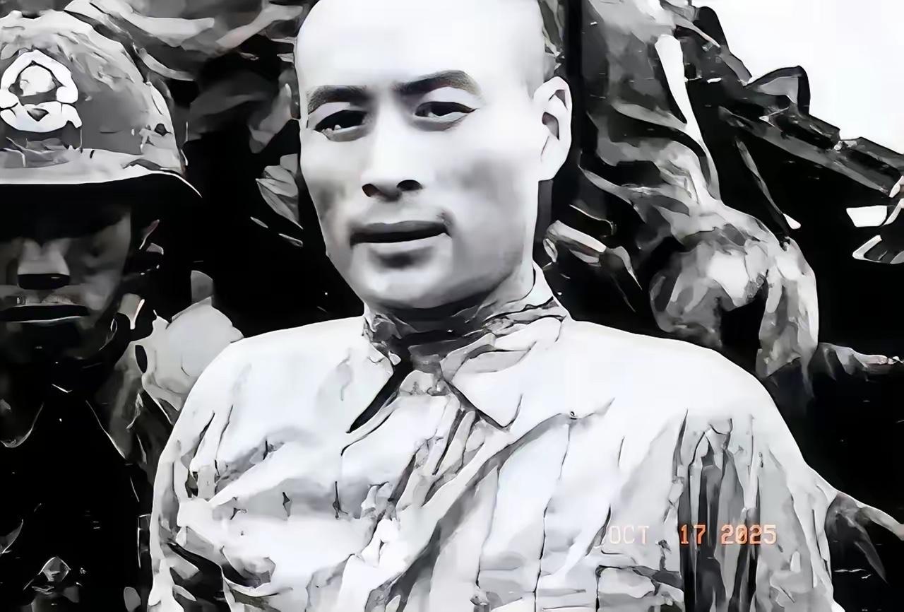 聂曦：藏起亲情守信仰，六十三年归故里聂曦的骨灰无人认领​档案里写着他没有亲