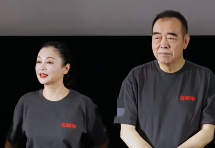 陈凯歌七十多岁了，陈红终于翻身了。老夫少妻的组合，在当年也是经过了激烈角逐的—